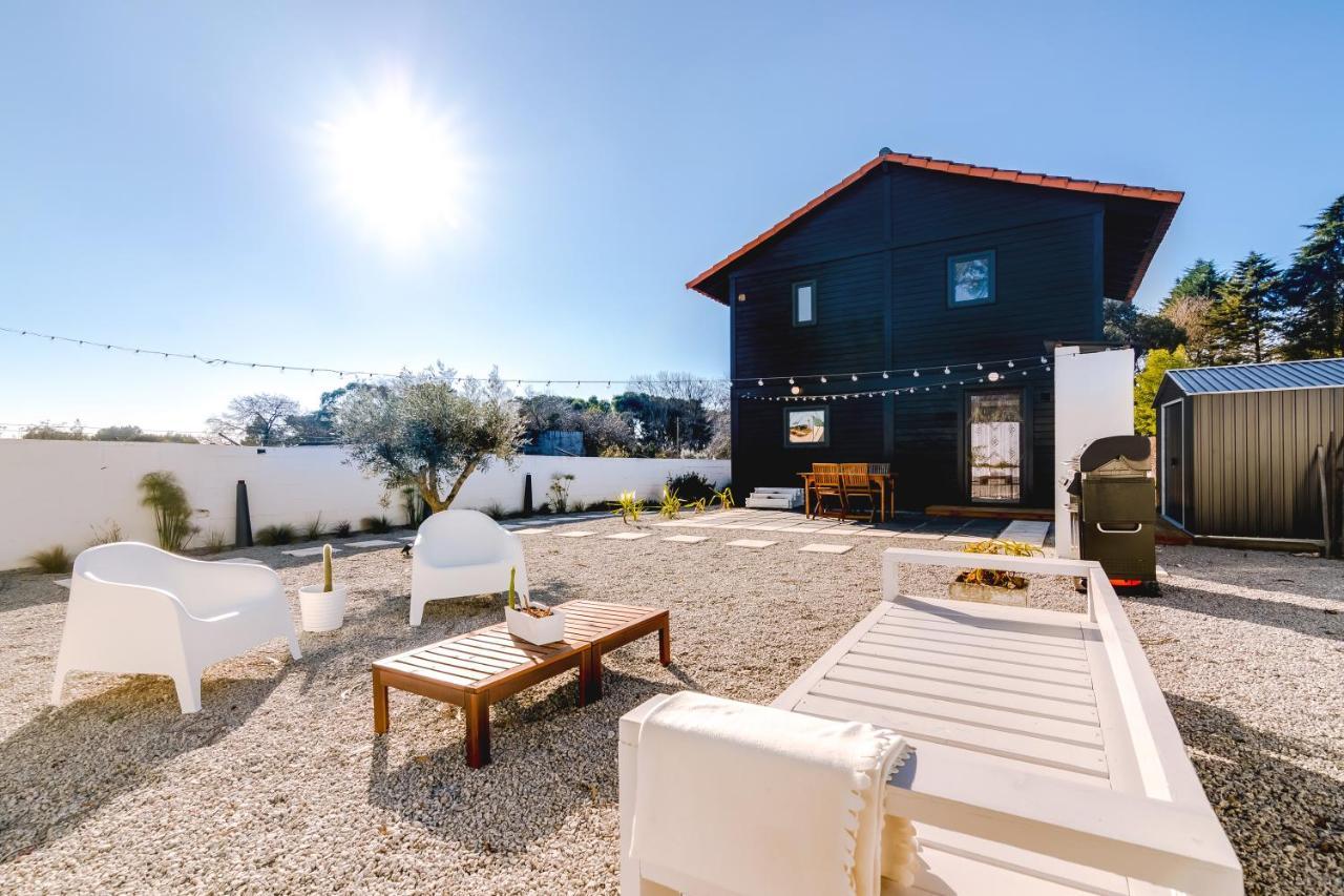 YELLOW DOOR CABIN NEAR BEACH WITH BIG OUTDOOR SPACE VILA NOVA DE GAIA (Portugal)